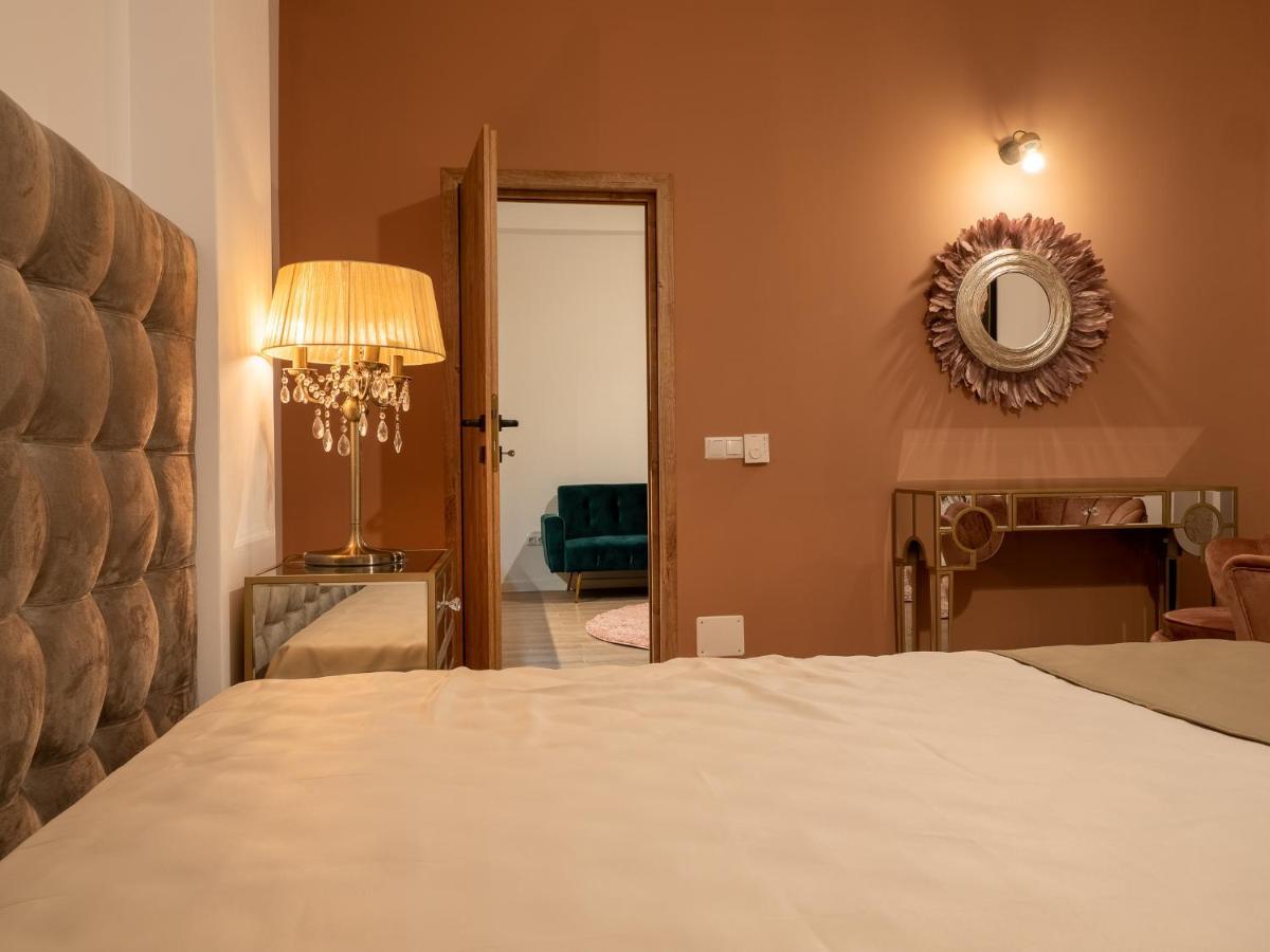 Signature Aparthotel - Boutique 加拉茨 外观 照片