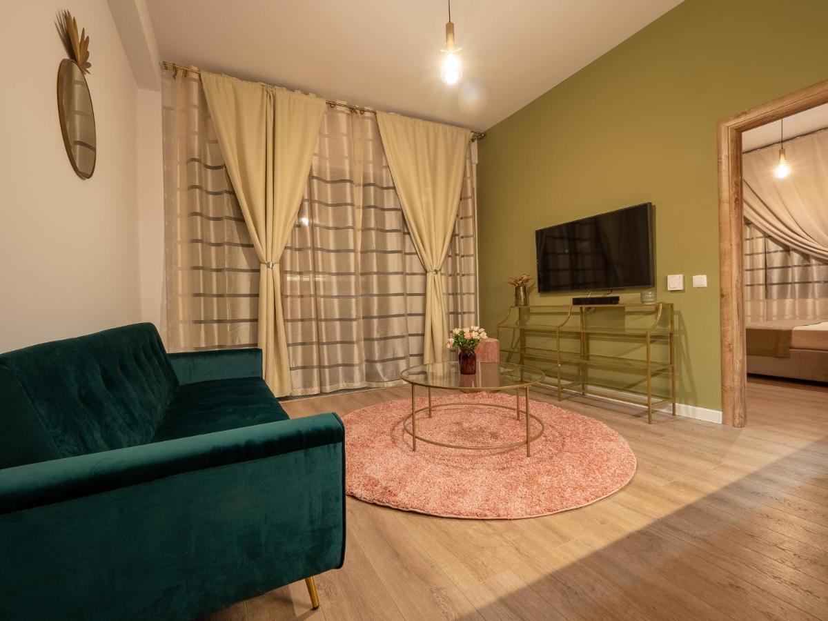 Signature Aparthotel - Boutique 加拉茨 外观 照片