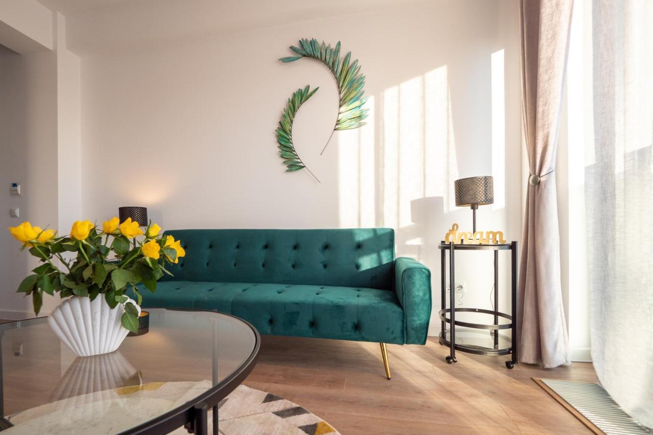 Signature Aparthotel - Boutique 加拉茨 外观 照片