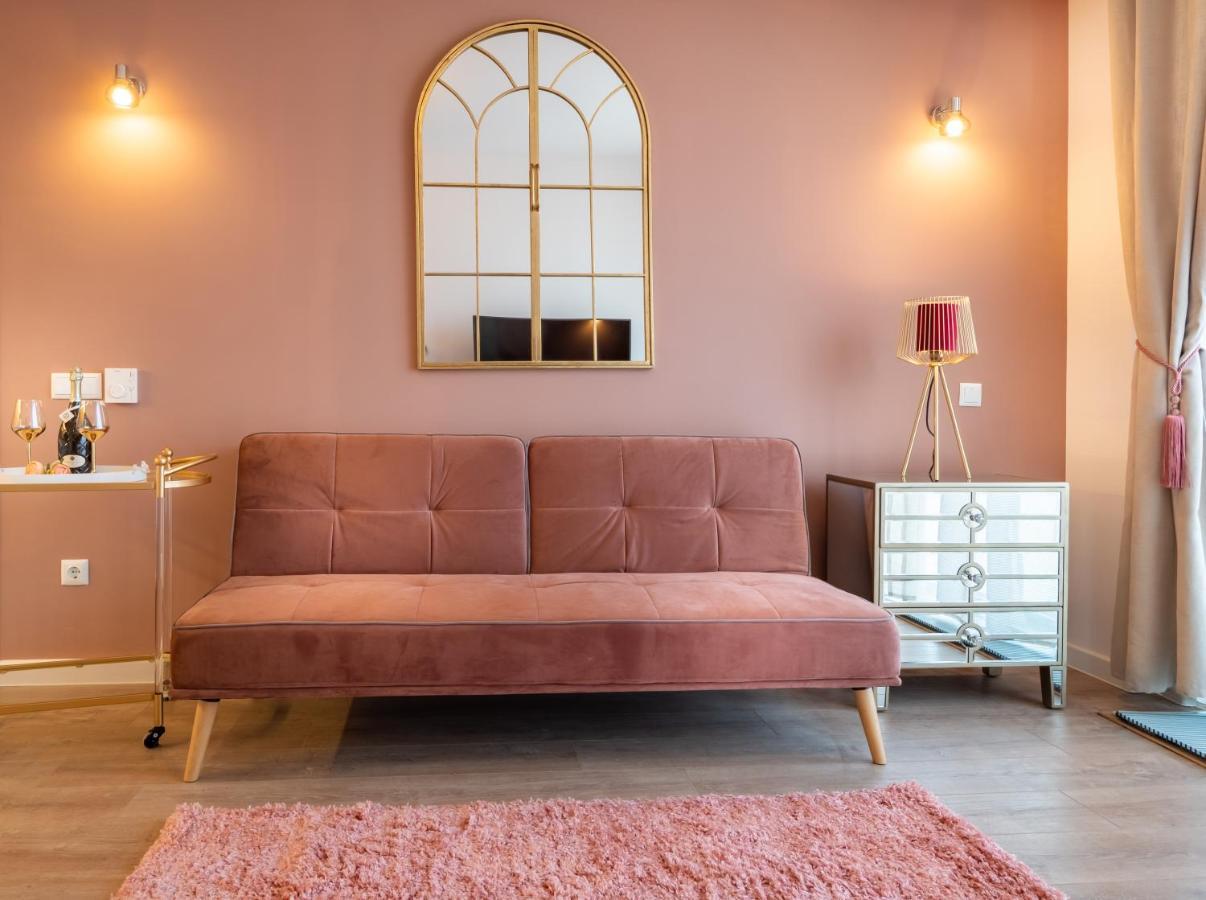 Signature Aparthotel - Boutique 加拉茨 外观 照片